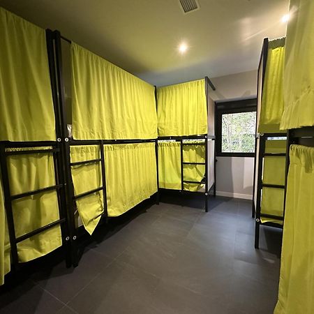 Madriz Hostel ภายนอก รูปภาพ