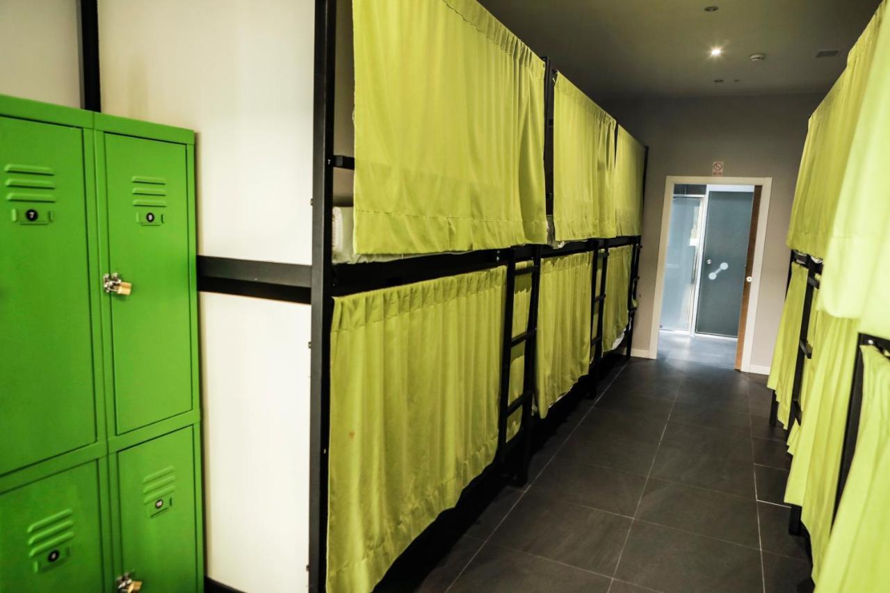 Madriz Hostel ภายนอก รูปภาพ